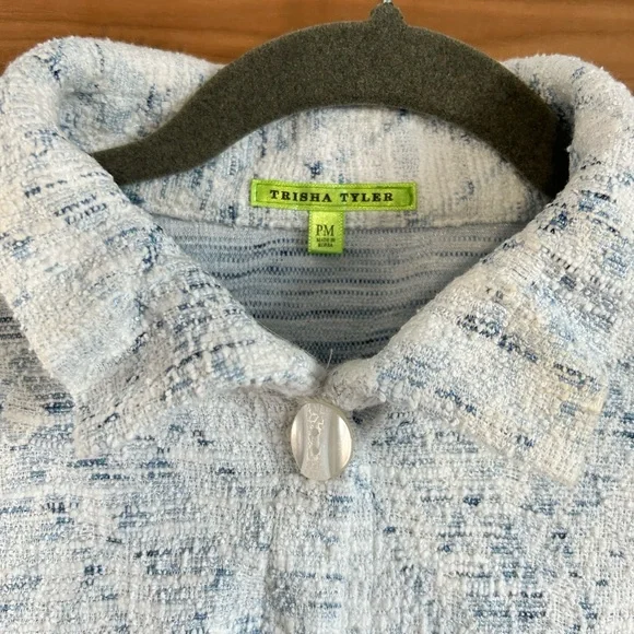 Women's Blue and White Tweed Blazer - Picture 5 of 5